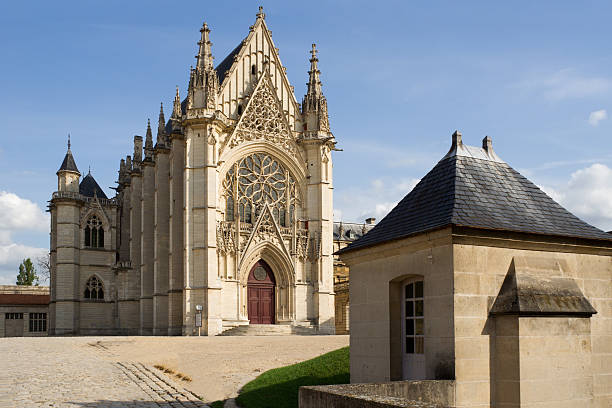 The Sainte-Chapelle (Holy Chapel) The Sainte-Chapelle, founded in 1379 inside the Vincennes Castle near Paris, France sainte chapelle stock pictures, royalty-free photos & images