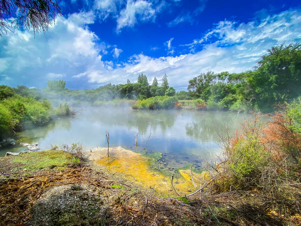 The volcanic lakes of Rotorua Steam and Sulphur fill the air around the volcanic lakes of Rotorua rotorua stock pictures, royalty-free photos & images