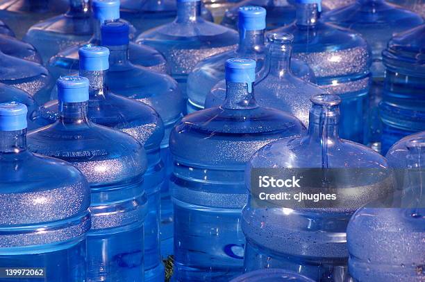 ボトル入りウォーター - 冷水器のストックフォトや画像を多数ご用意 - 冷水器, 瓶, ウォーターボトル