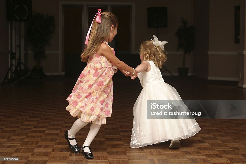 Filles de danse - Photo de Danser libre de droits