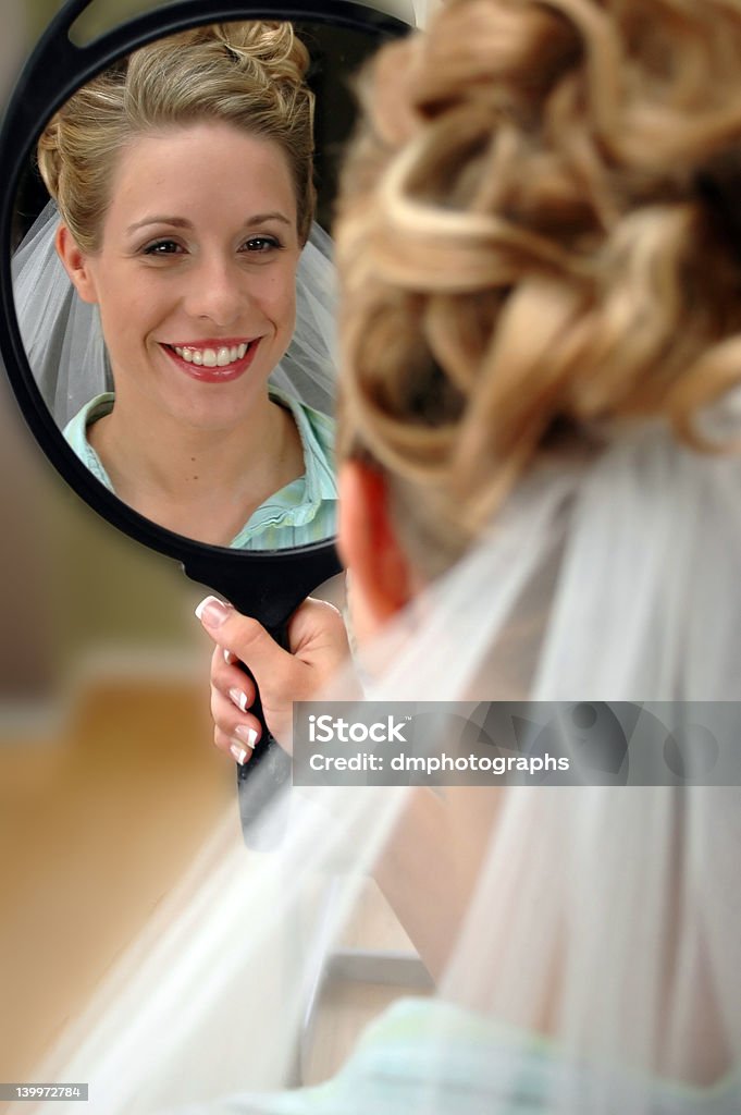 Vorbereitung für die Braut - Lizenzfrei Attraktive Frau Stock-Foto