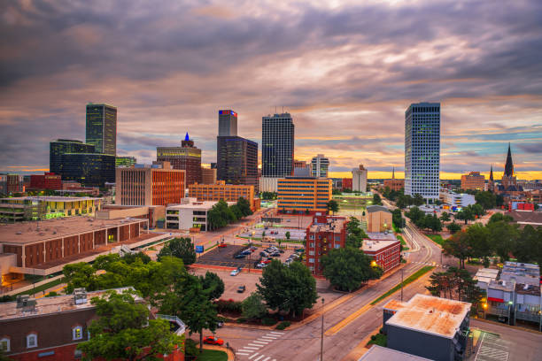 istock Tulsa, Oklahoma, USA Skyline 1399737028