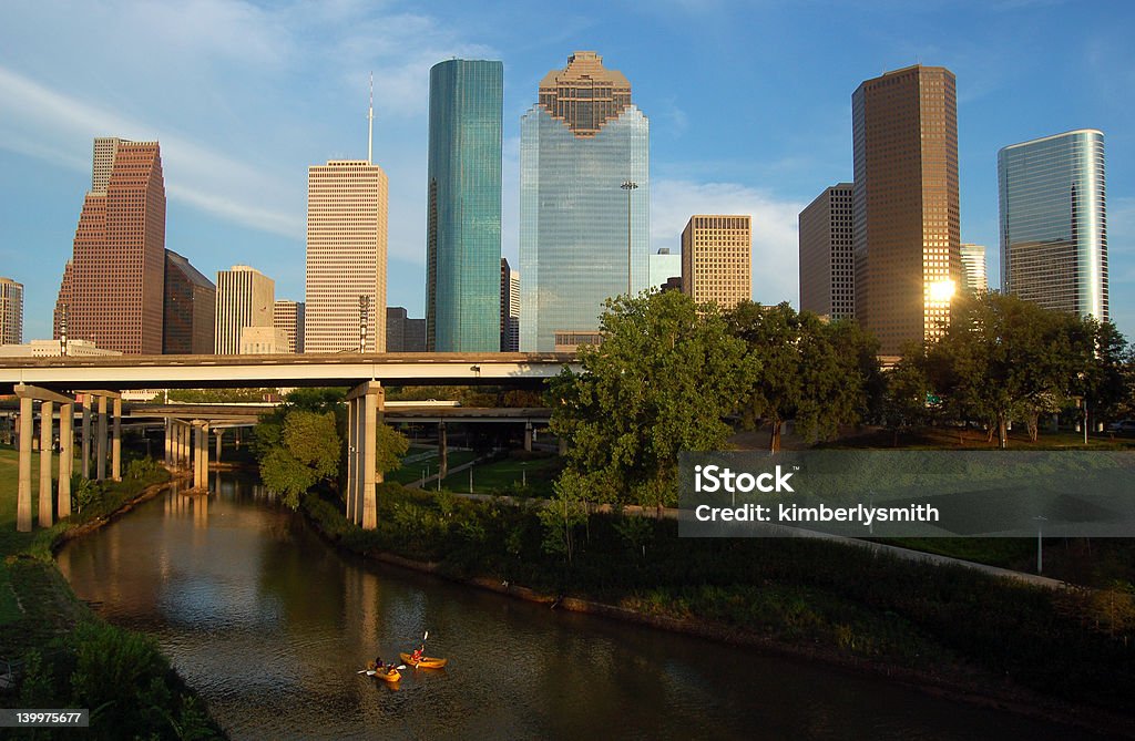 Kajakarzy w pobliżu centrum Houston - Zbiór zdjęć royalty-free (Houston - Stan Teksas)