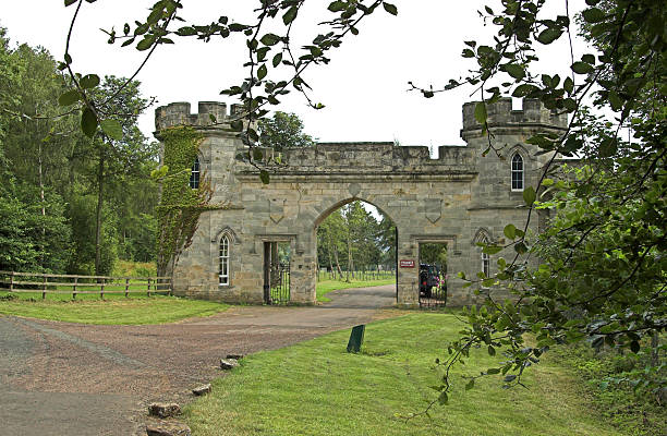 istock Estate entrance building 139978023