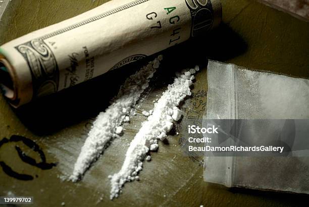 운항선 마약에 대한 스톡 사진 및 기타 이미지 - 마약, 마약 거래자, 미국 지폐 통화