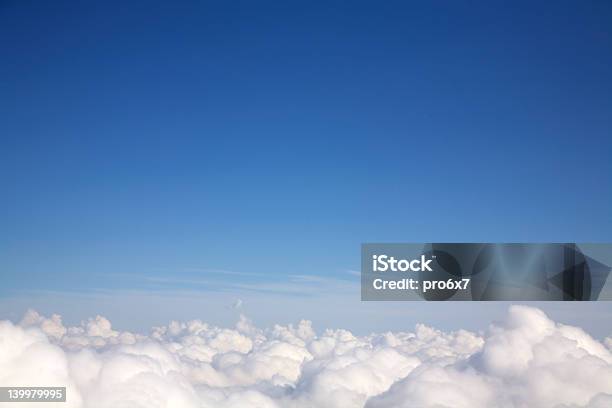 Veduta Aerea Sopra Le Nuvole - Fotografie stock e altre immagini di Acqua - Acqua, Bianco, Cielo