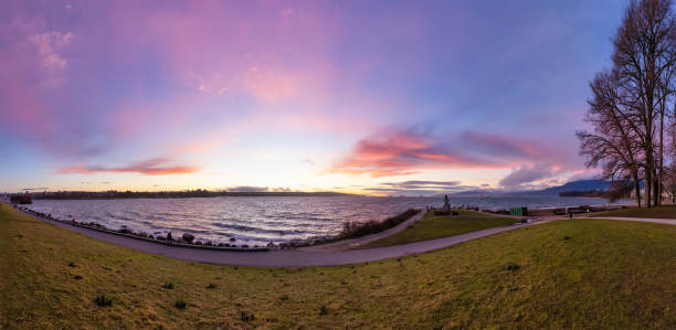 istock Seawall in Downtown Vancouver, British Columbia, Canada. 1399801888