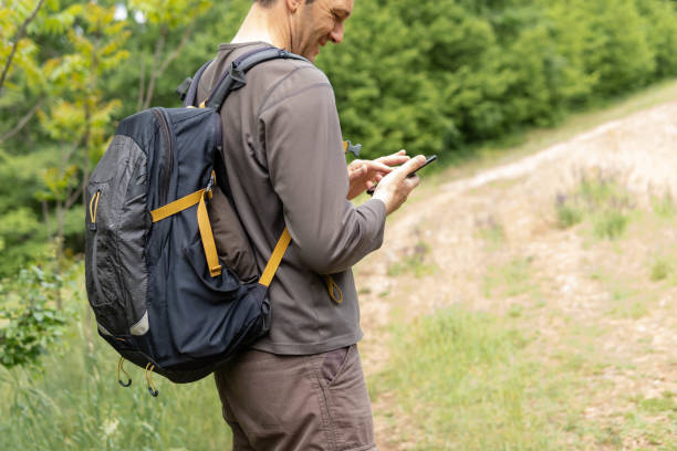 istock I have to set destination on my phone 1399804334