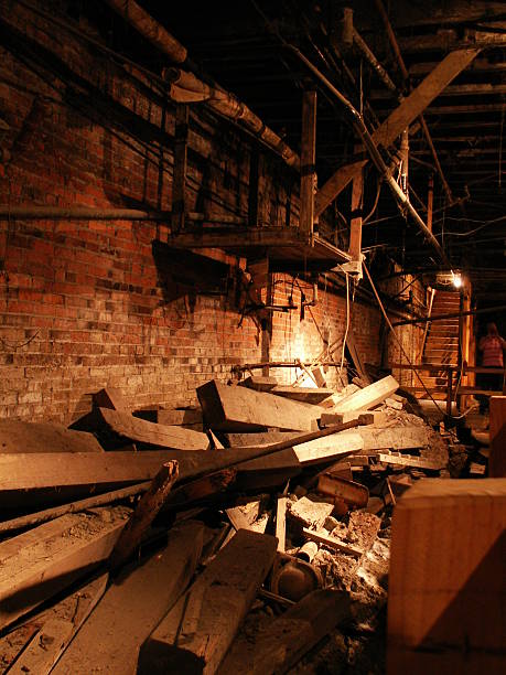 istock wood in alleyway 139982932
