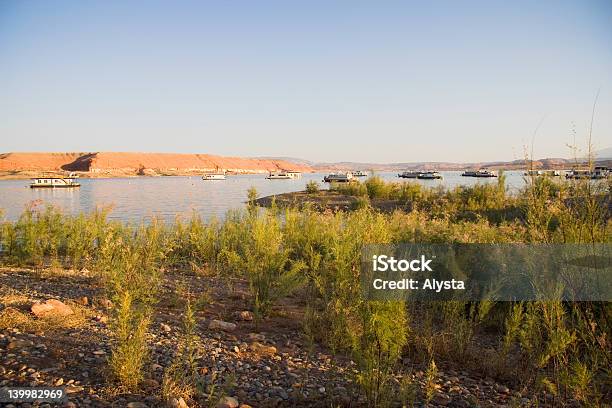 Hausboote Von Lake Powell Stockfoto und mehr Bilder von Berg - Berg, Bunt - Farbton, Canyon