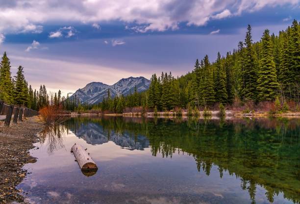 istock Mount Lorette Ponds Sunrise Reflections 1399831464