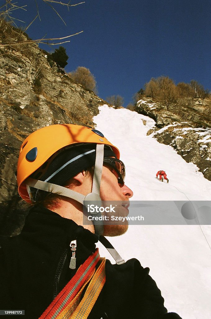 Alpinismo no gelo - Foto de stock de Altura Humana royalty-free