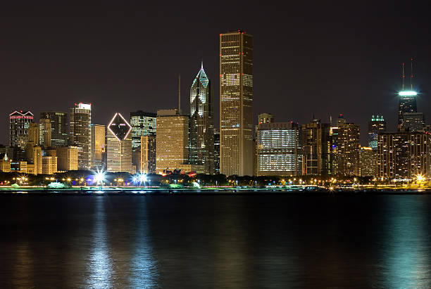 istock Chicago Skyline at Night with CPD Tribute 139988350