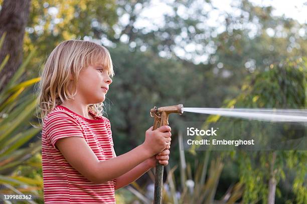 Girl Agua Foto de stock y más banco de imágenes de Agua - Agua, Alegre, Calor