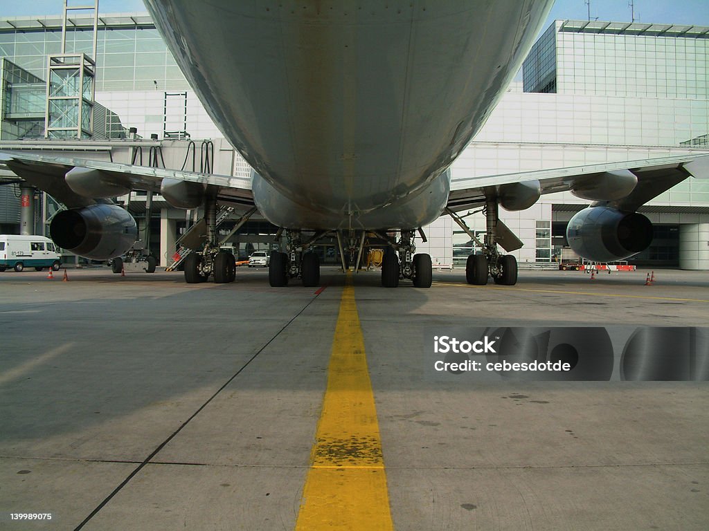 Bottom-Blick auf den 747 - Lizenzfrei Fliegen Stock-Foto