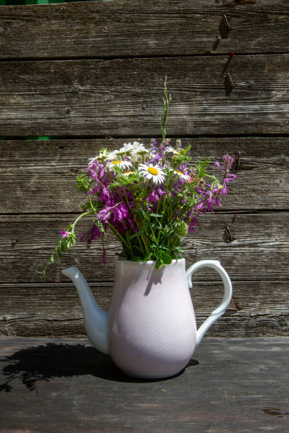istock bouquets of wildflowers 1399891978