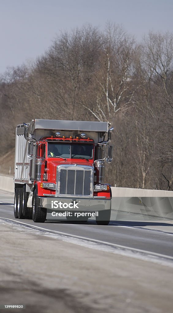 Limpiar Camión de descarga - Foto de stock de Autopista libre de derechos