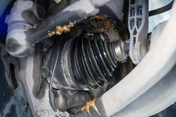 istock drive shaft damaged,bad CV axle boot need to service and replace. 1399898287
