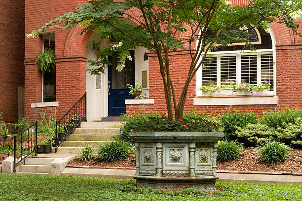istock Ornate Planter in City II 139991010