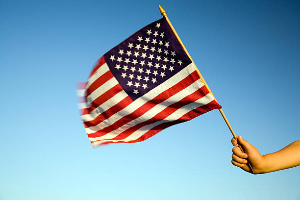 bandera estadounidense - child patriotism saluting flag fotografías e imágenes de stock