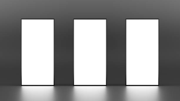 세 개의 사각형 라이트 박스가 어두운 배경에 서 있습니다. 3d 일러스트 레이 션 - lightbox poster wall billboard 뉴스 사진 이미지