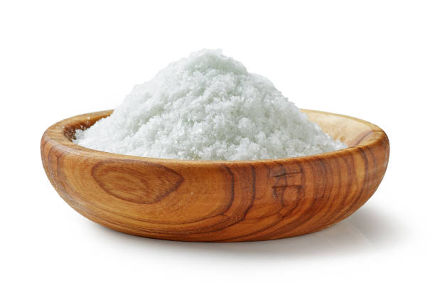 istock salt in olive wood bowl 1399918624