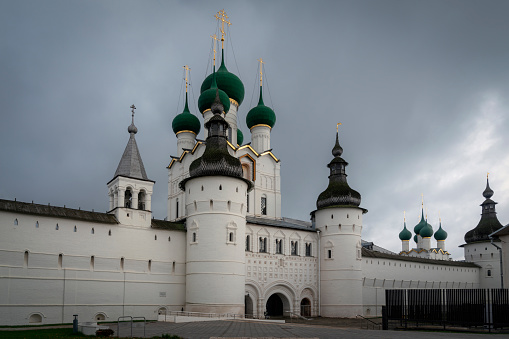 View of the entrance gate to the museum, the Church of St. John the Theologian and the wall of the Rostov Kremlin, Rostov the Great, Yaroslavl region
