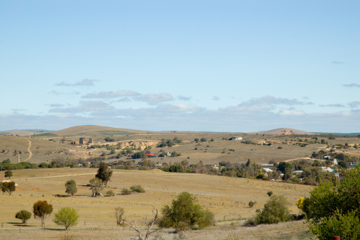 A landscape shot of the town of Burra. The view of the Burra Mine can be seen in the background.