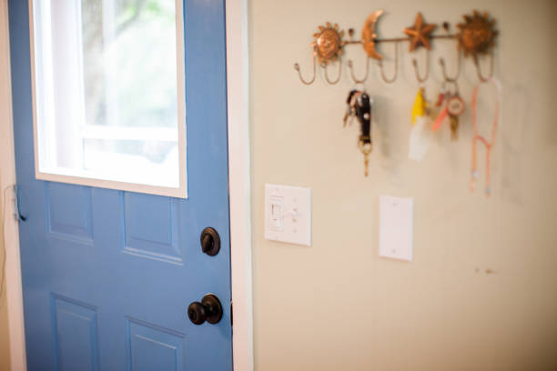 istock Common Household Items inside of Home 1399969362