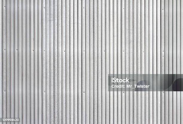 Metal Siding Totalmente - Fotografias de stock e mais imagens de Tubo Corrugado - Tubo Corrugado, Ao Ar Livre, Aço