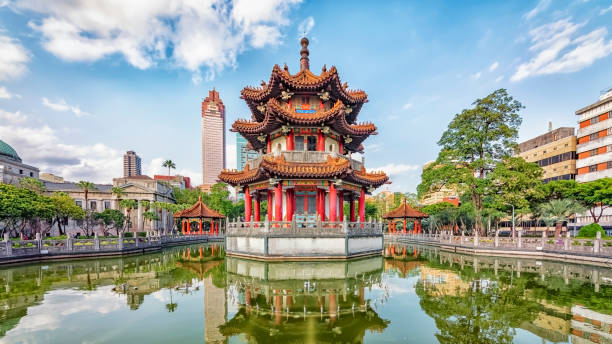 istock Architecture in Taipei 1400039419