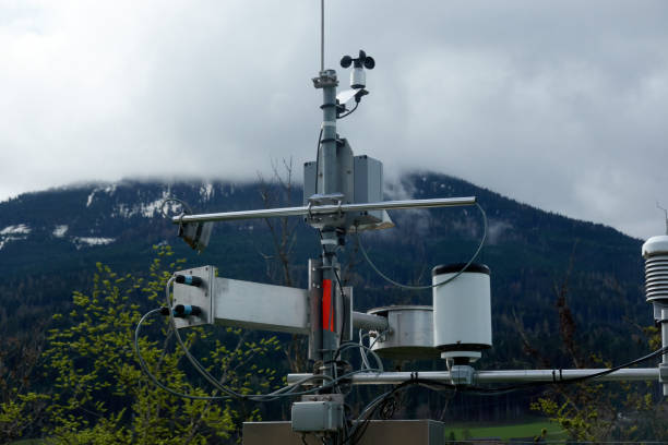 Meteorological station for measuring, recording and transmitting weather data such as wind speed, temperature and precipitation amount.