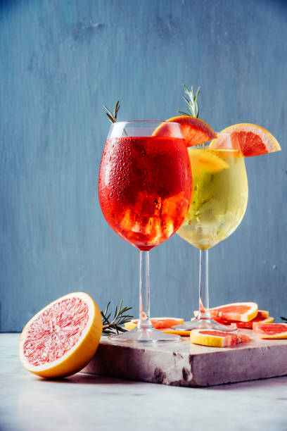 istock Red and white Spritz garnish in wine glasses 1400050623