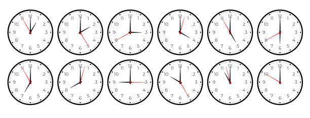 시계 얼굴에 시간. 숫자와 손이 있는 아날로그 서클 시계. 벡터 세트 - minute hand number 8 clock number 7 stock illustrations