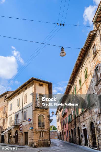 Old Town Of Colle Di Val Delsa Tuscany Stock Photo - Download Image Now - Alley, Architecture, Autumn