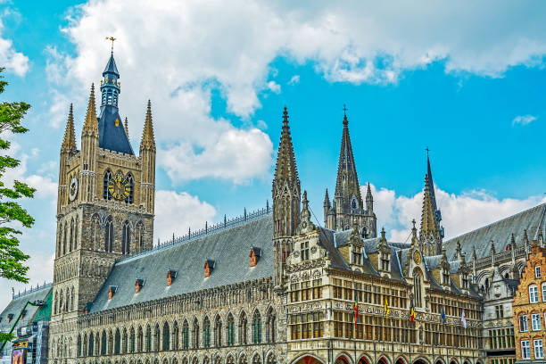 istock Ypres / Ieper , Belgium - cloth hall 1400082267