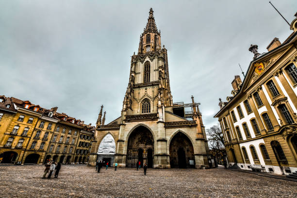 istock People In Courtyard Of Bern Cathedral 1400085001