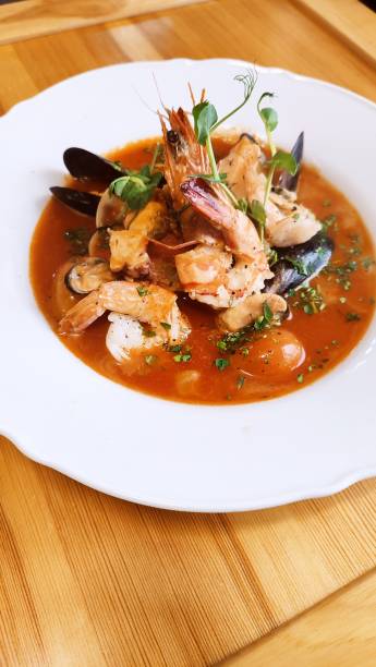 istock Mediterraneo fish soup 1400088462
