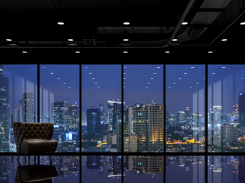 Modern style glossy black room night scene with city view 3d render, glass walls and black ceiling decorated with luxury leather chairs with large windows overlooking the building outside.