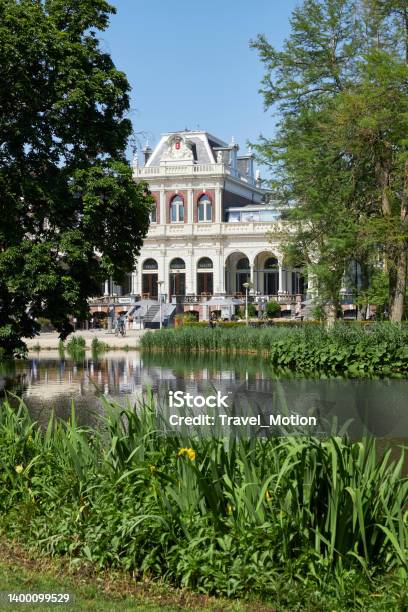 Public Green City Park Vondelpark On A Summer Day Amsterdam Stockfoto en meer beelden van Amsterdam