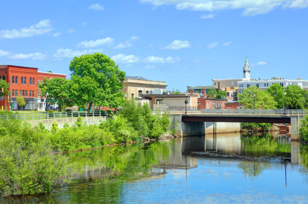 istock Spring in Rochester, New Hampshire 1400101886