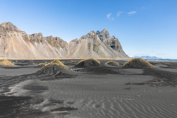 istock Stokksnes Iceland Vestrahorn in spring 1400113577