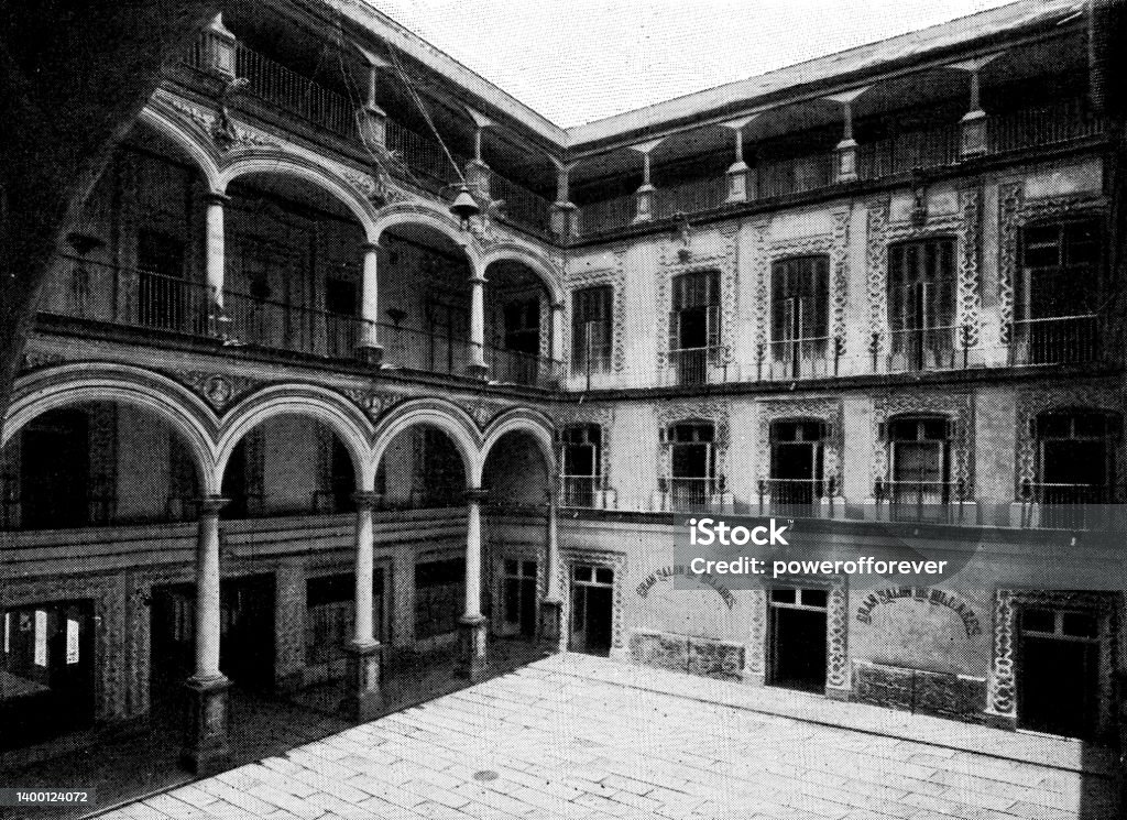 メキシコシティのイトゥルビデ宮殿、メキシコ - 19世紀 - イラスト素材...