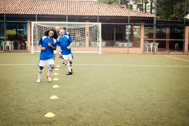 istock Soccer team warming up before the game 1400133115
