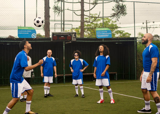 istock Soccer team warming up before the game 1400133133