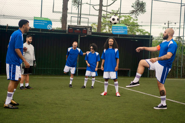 istock Soccer team warming up before the game 1400133241