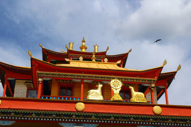 istock Buddhist temple roof with carved decoration 1400174598