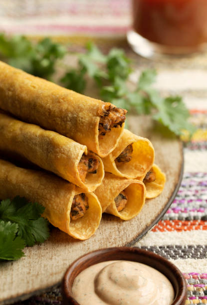 istock BAKED MUSHROOM AND SPINACH TAQUITOS 1400176394