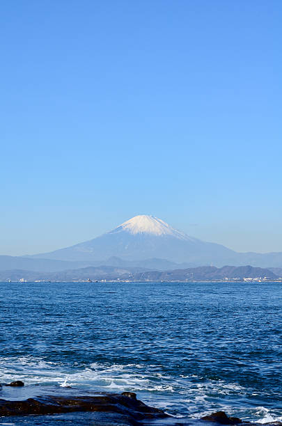 istock Sea and Mt. Fuji in winter. 140018818