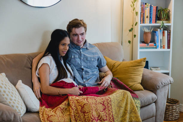 istock Expecting Parents Together at Home 1400191695